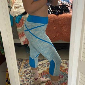 Lululemon striped cropped leggings